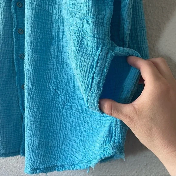 We The Free Summer Daydream Button Shirt Top Womens S Blue Long Sleeve Oversized - Picture 9 of 15